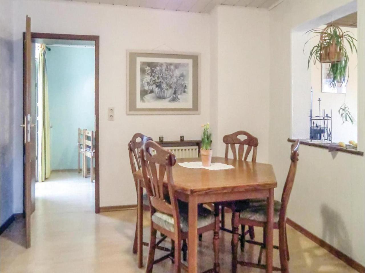 Stunning Apartment In Duppach With Kitchen ภายนอก รูปภาพ